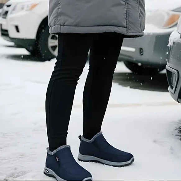 The Alaskaa™ | Quilted Waterproof Slip-On Ankle Boots