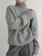 Fennick | Women's Oversized Turtleneck Sweater