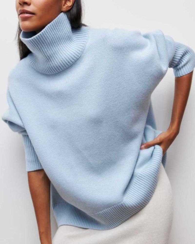 Linnea | Women's Oversized Turtleneck Sweater