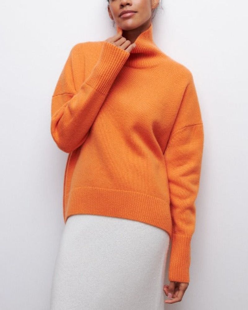 Linnea | Women's Oversized Turtleneck Sweater