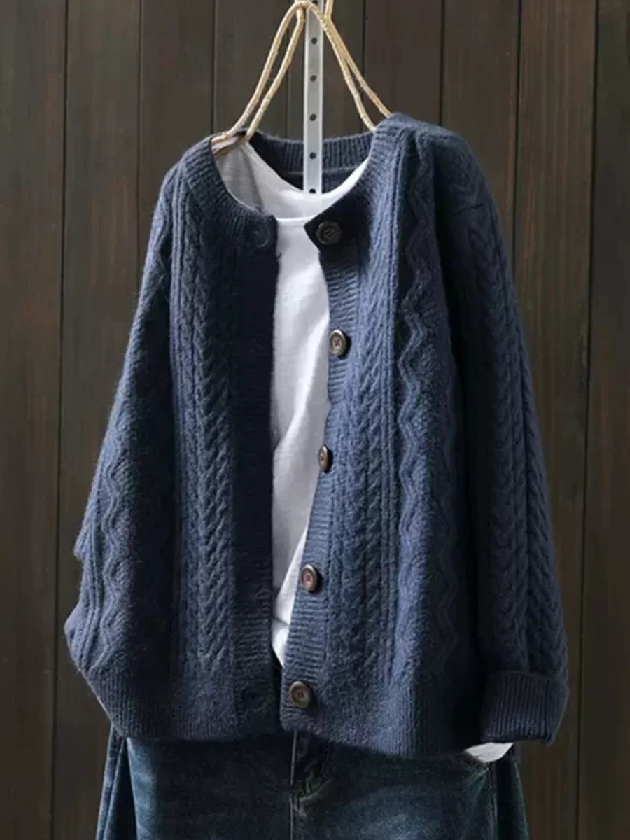 Veradis | Women's Oversized Cable Knit Cardigan